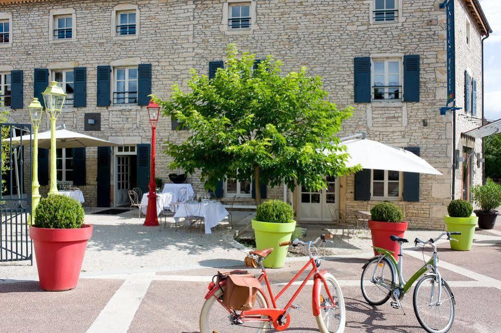 Hotel Spa Frederic Carrion Et Sa Table Gastronomique Vire  ภายนอก รูปภาพ