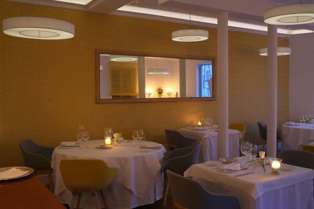 Hotel Spa Frederic Carrion Et Sa Table Gastronomique Vire  ภายนอก รูปภาพ